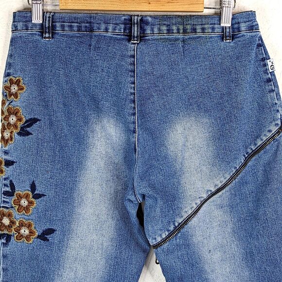 VTG 90s Y2K Mid-Rise Embroidered Floral Overlap Zipper Flare Crop Jeans Denim 30 - Picture 7 of 12